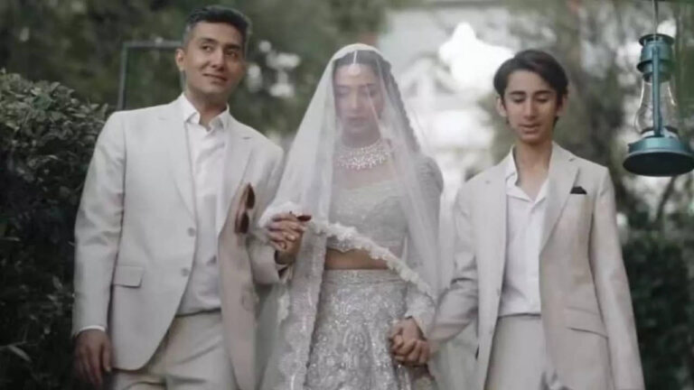 Mahira recalls wedding day with son Azlan by her side